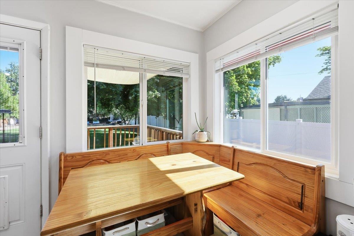 7617 E LIBERTY Ave - Photo 10