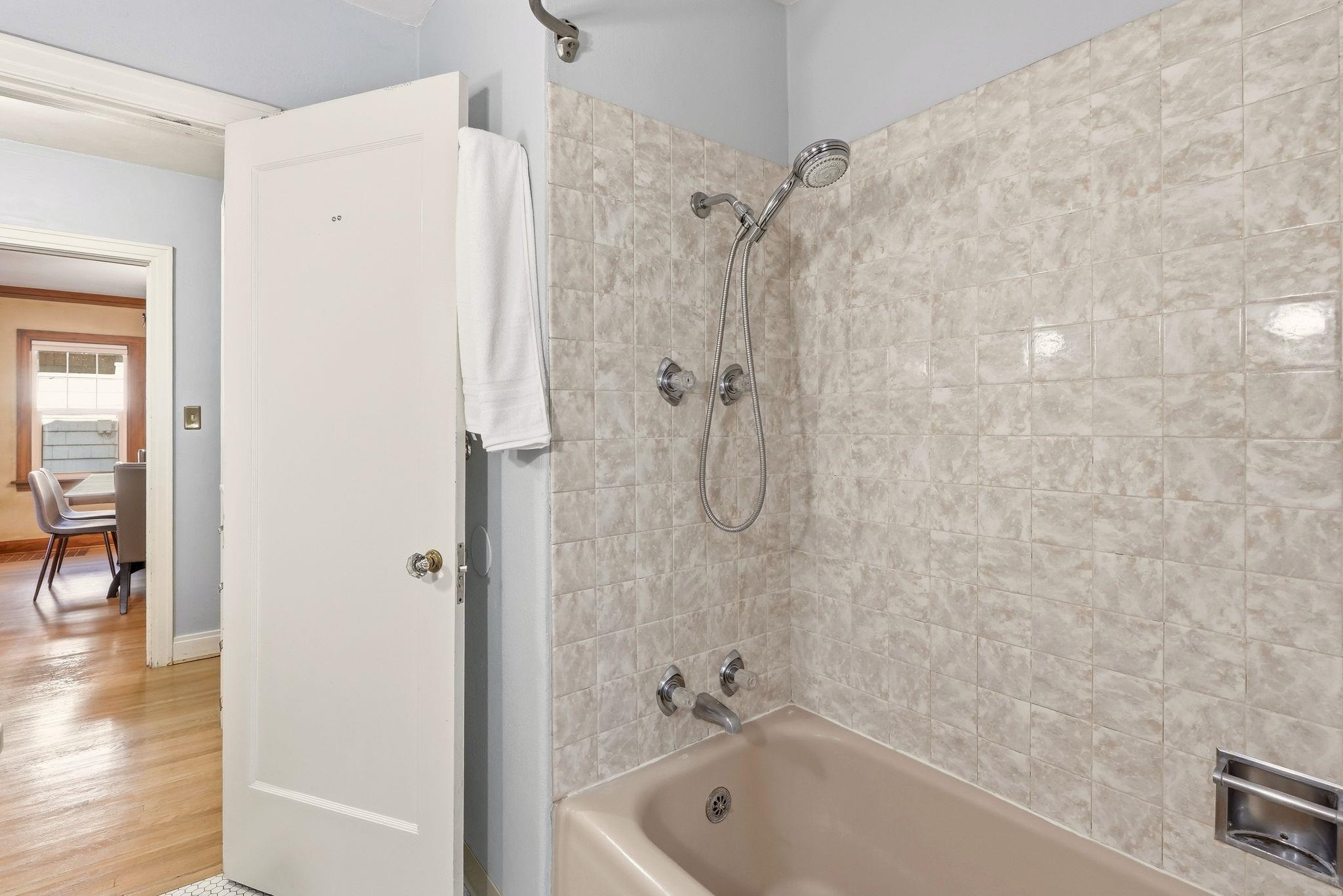 611 E 25TH Ave - Photo 15
