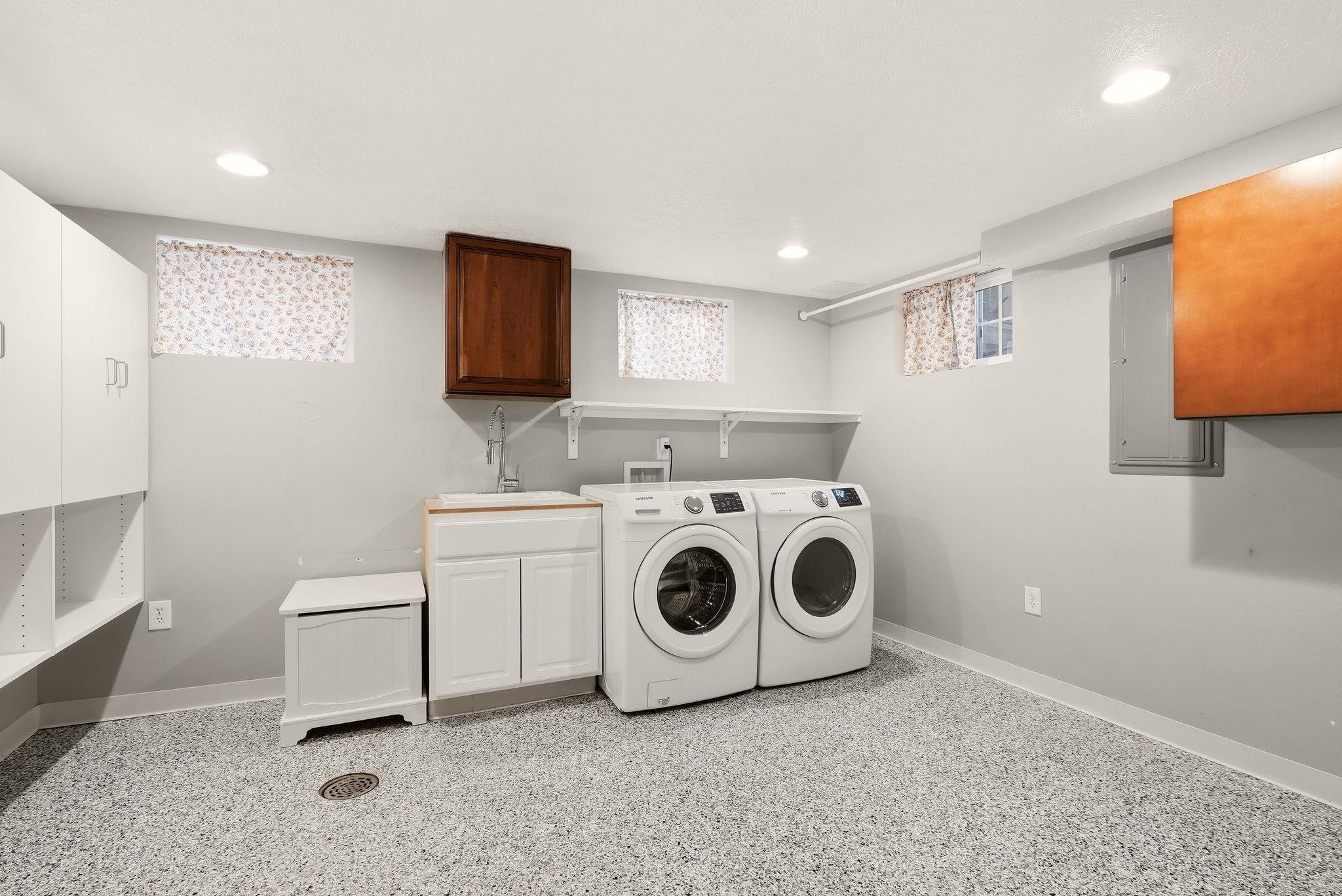 611 E 25TH Ave - Photo 31