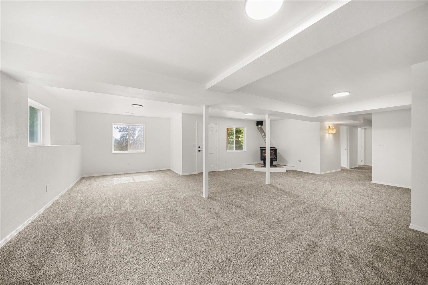 15519 E Tallman Rd - Photo 27