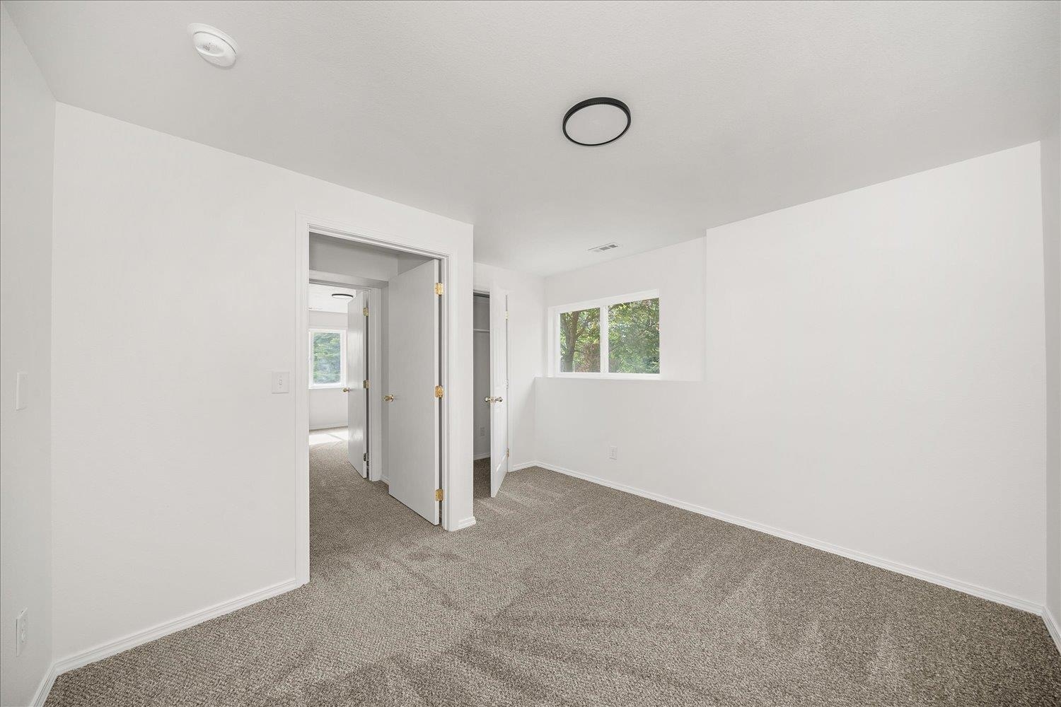 15519 E Tallman Rd - Photo 30