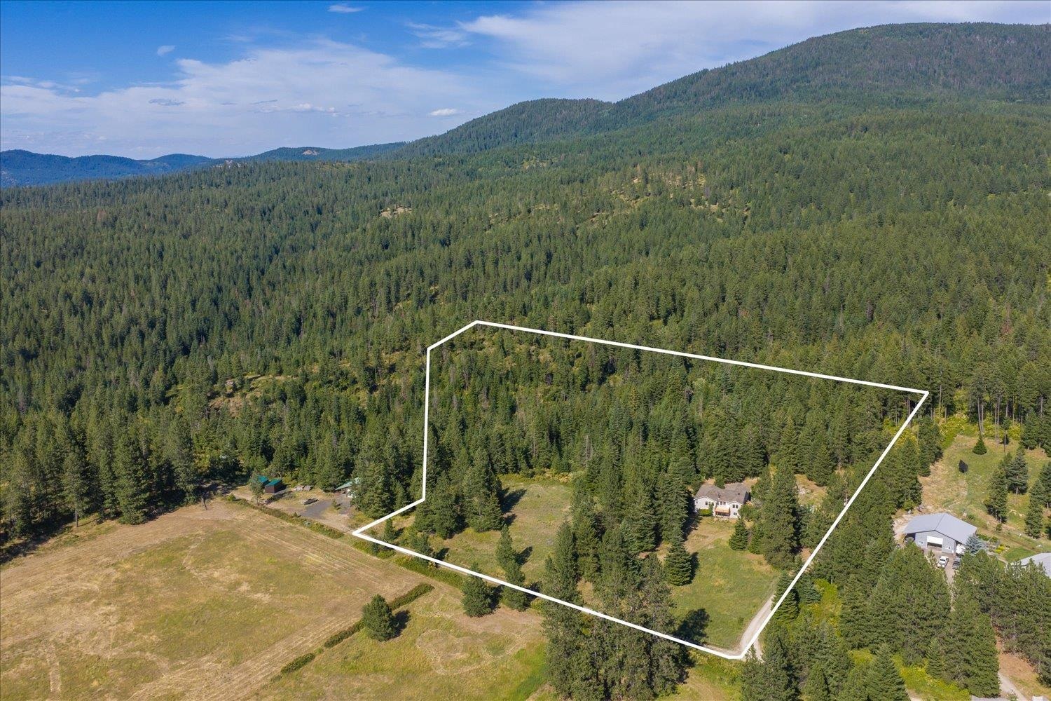 15519 E Tallman Rd - Photo 2