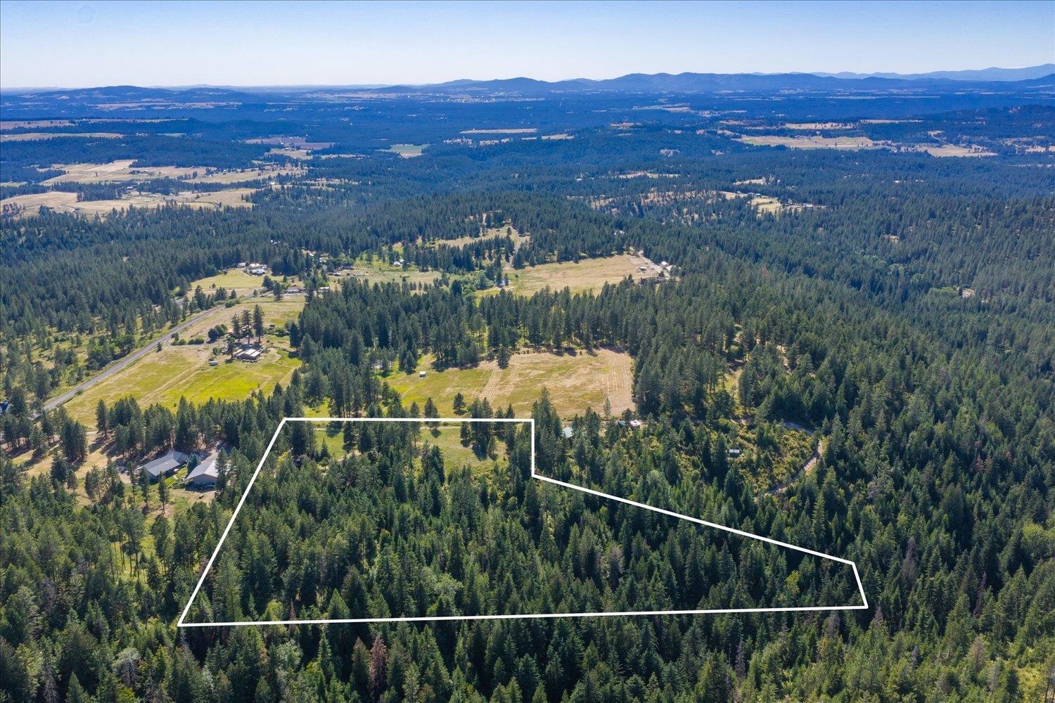 15519 E Tallman Rd - Photo 44