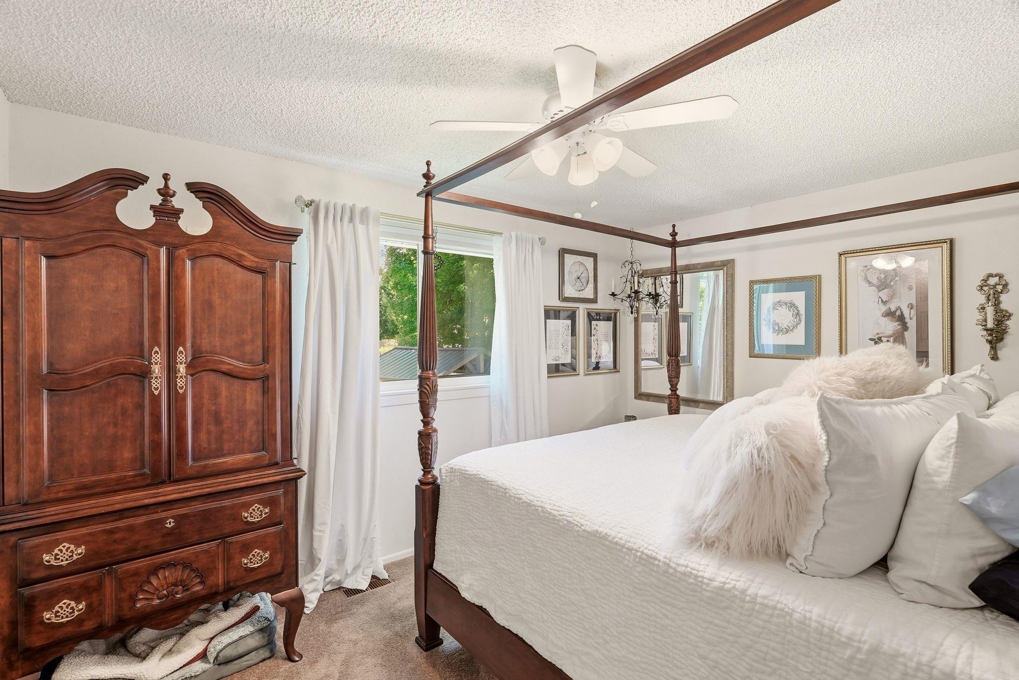 211 S Barker Rd - Photo 15