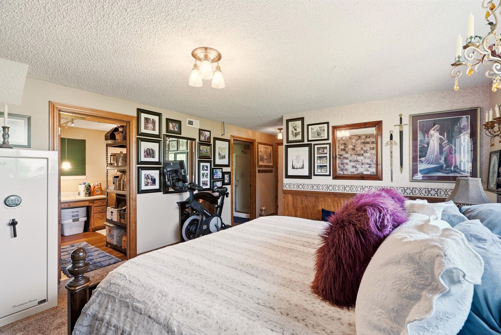 211 S Barker Rd - Photo 22