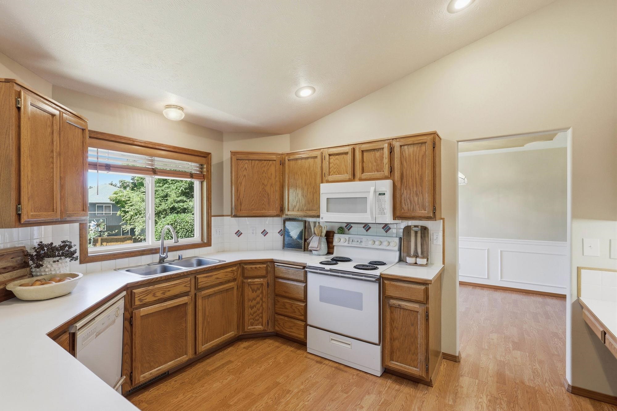 5910 S Julia Ct - Photo 13