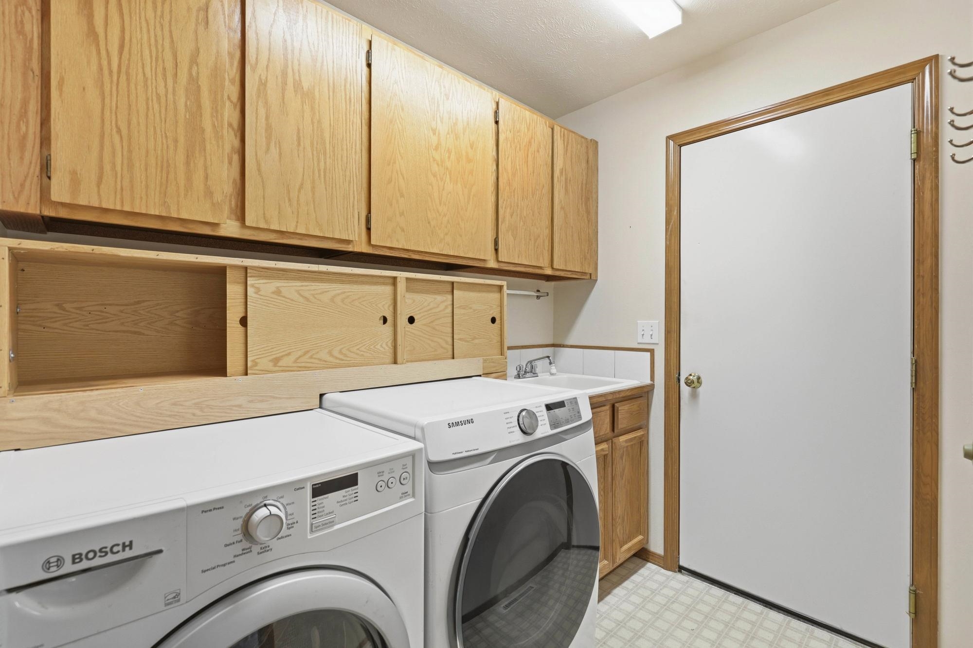 5910 S Julia Ct - Photo 24
