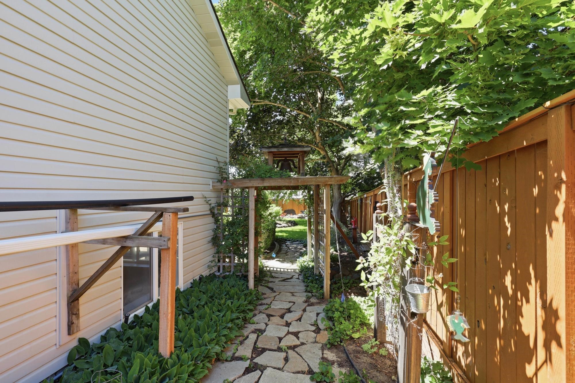 5910 S Julia Ct - Photo 42