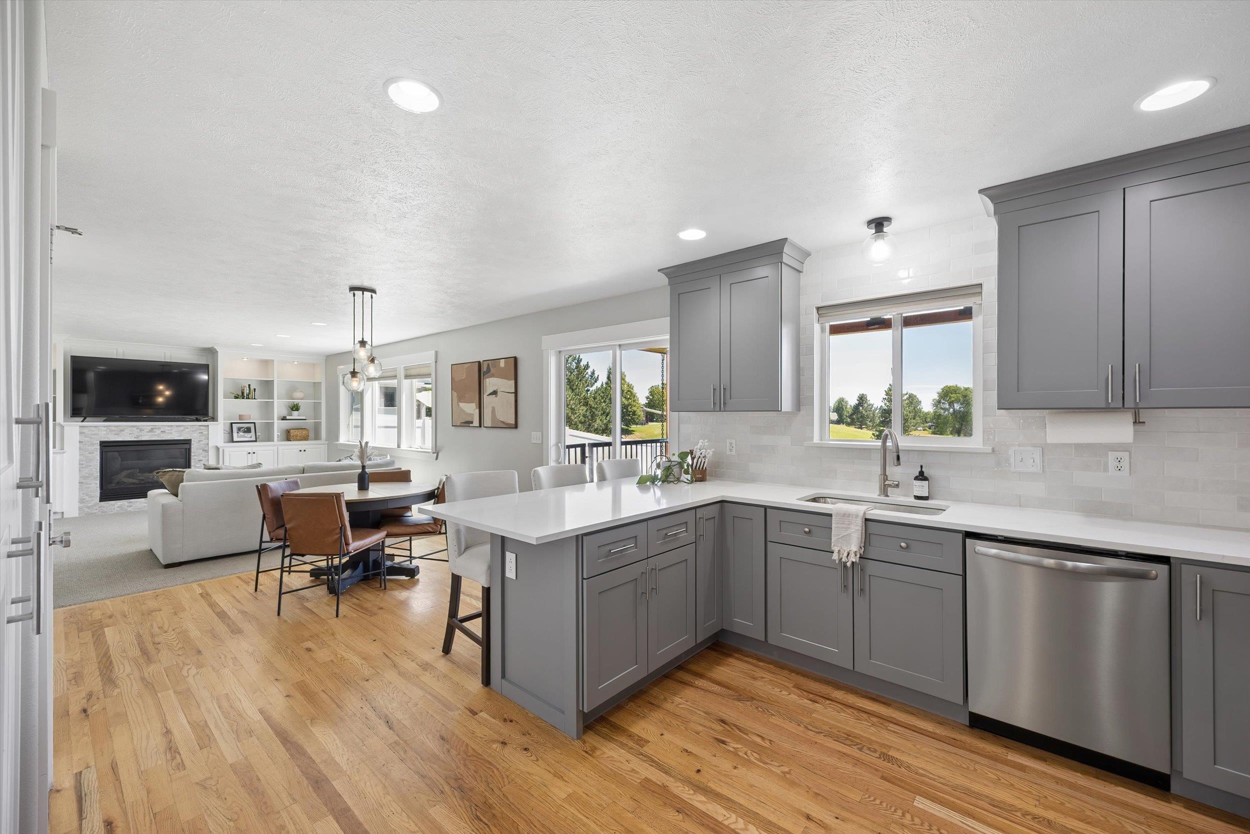 2407 W Walker Ct - Photo 12