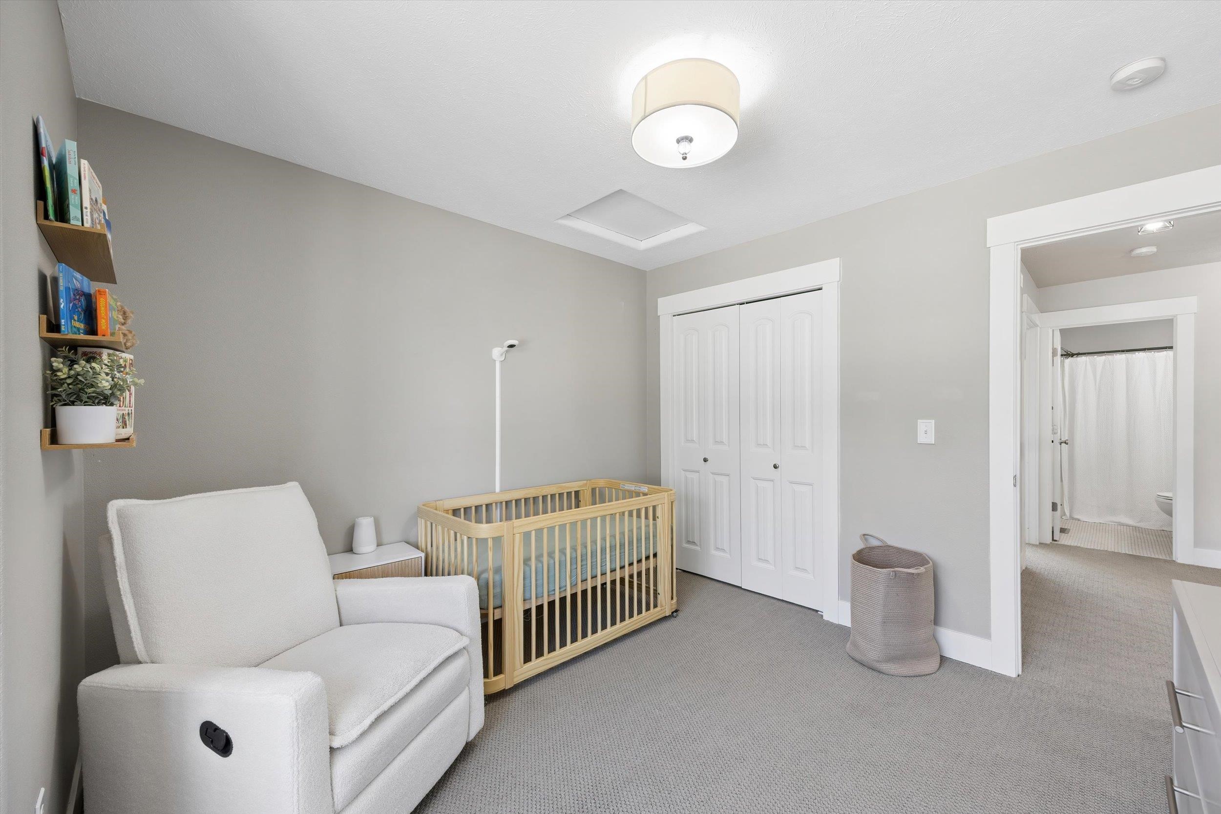 2407 W Walker Ct - Photo 25