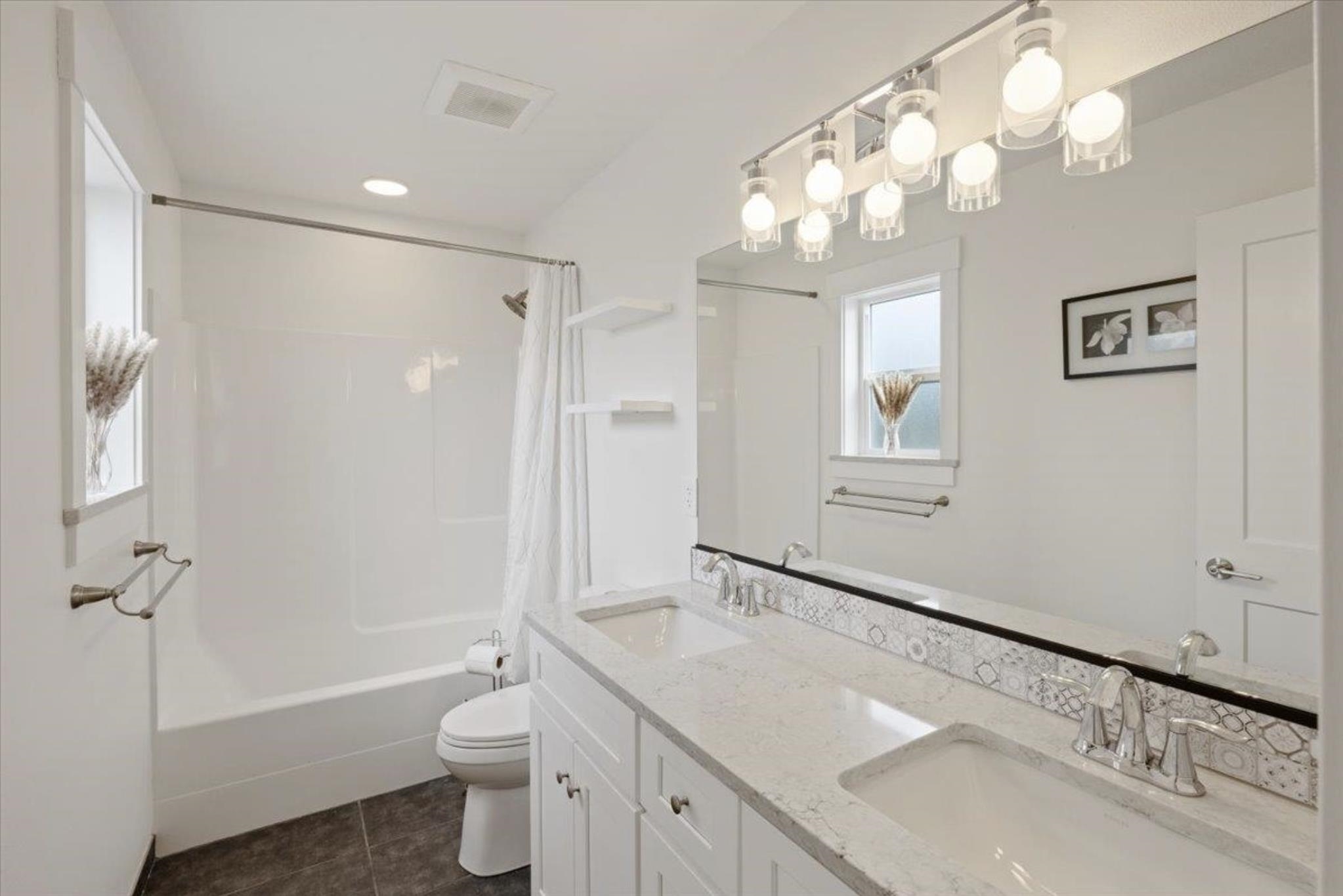 4218 E Fairview Ave - Photo 18