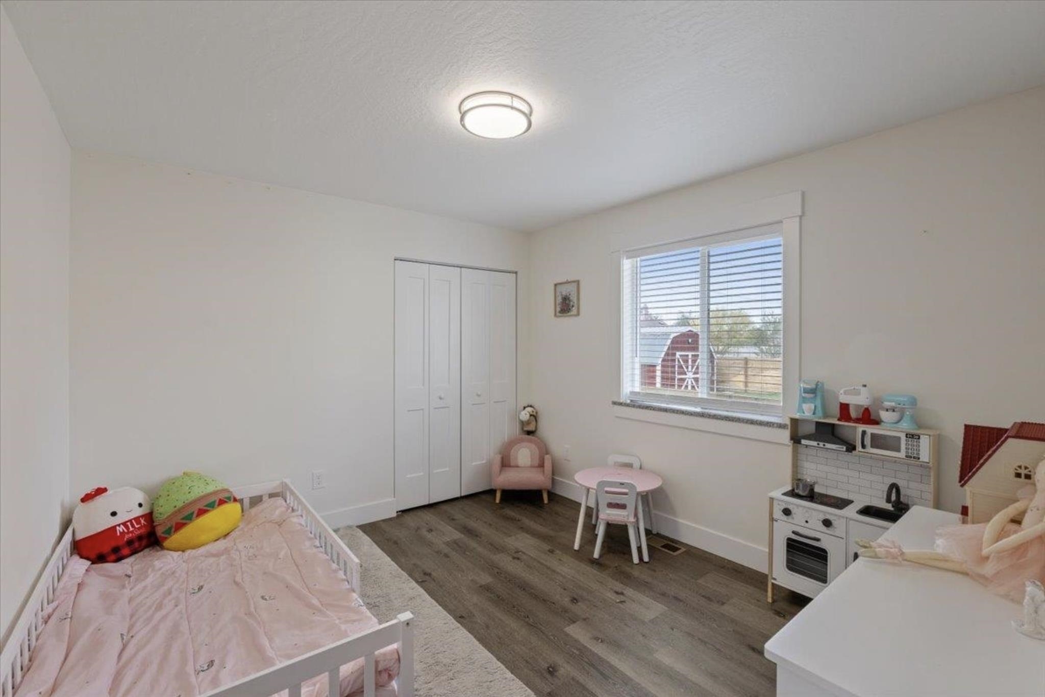 4218 E Fairview Ave - Photo 20