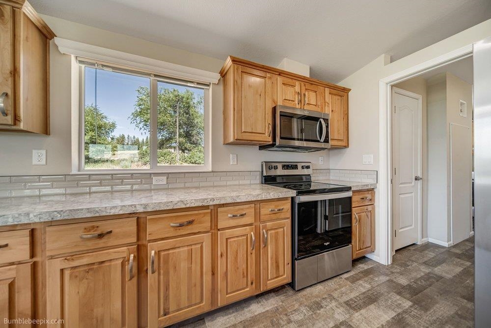 2358 B Burnt Valley Rd - Photo 9