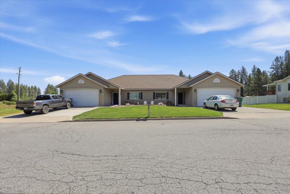 4115 S Bowdish Rd - Photo 1