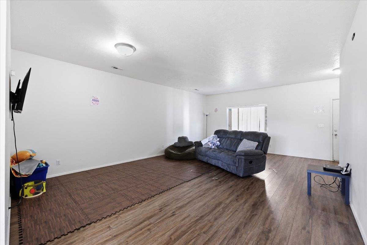 4115 S Bowdish Rd - Photo 17