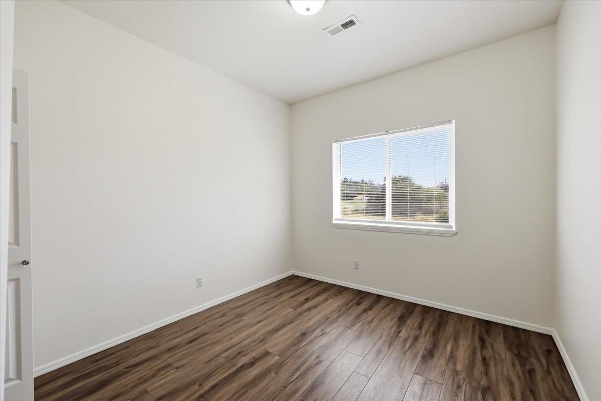 4115 S Bowdish Rd - Photo 24