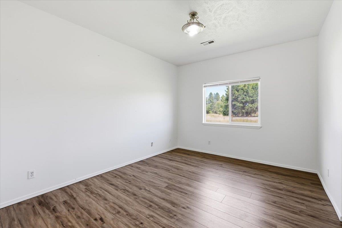 4115 S Bowdish Rd - Photo 26