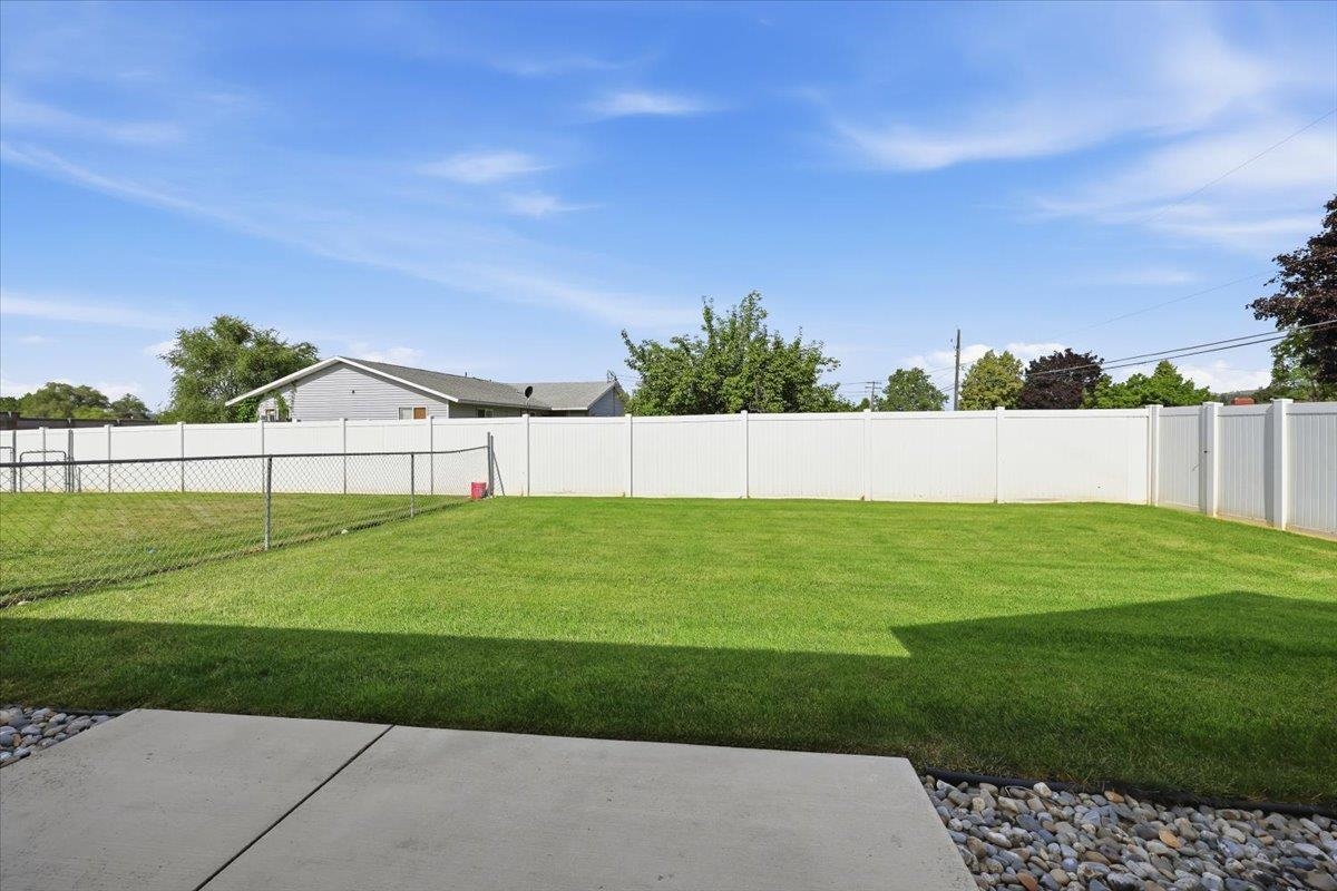 1721 N Bessie Ln - Photo 12