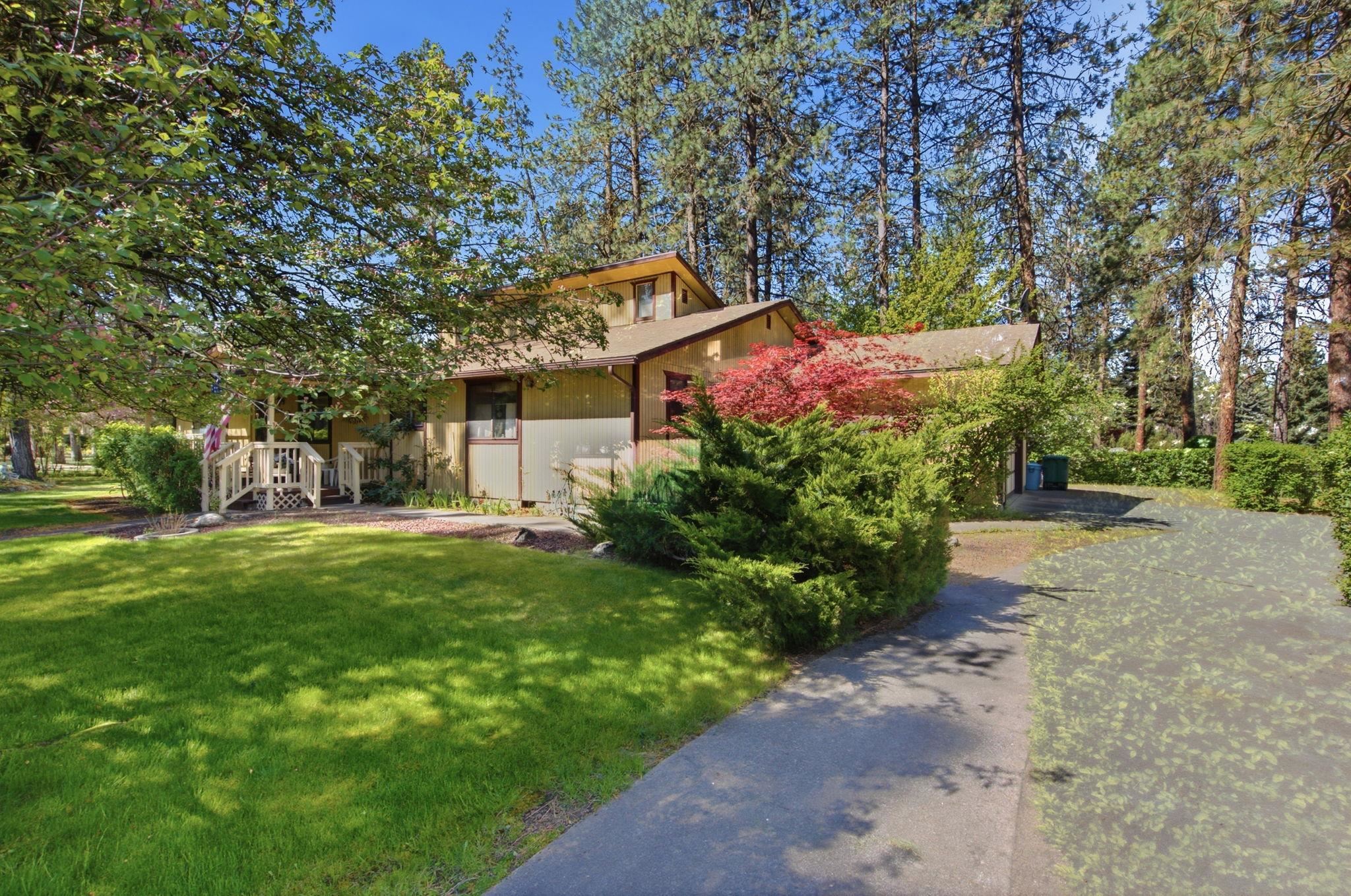 9313 N Ellenwood Ct - Photo 2
