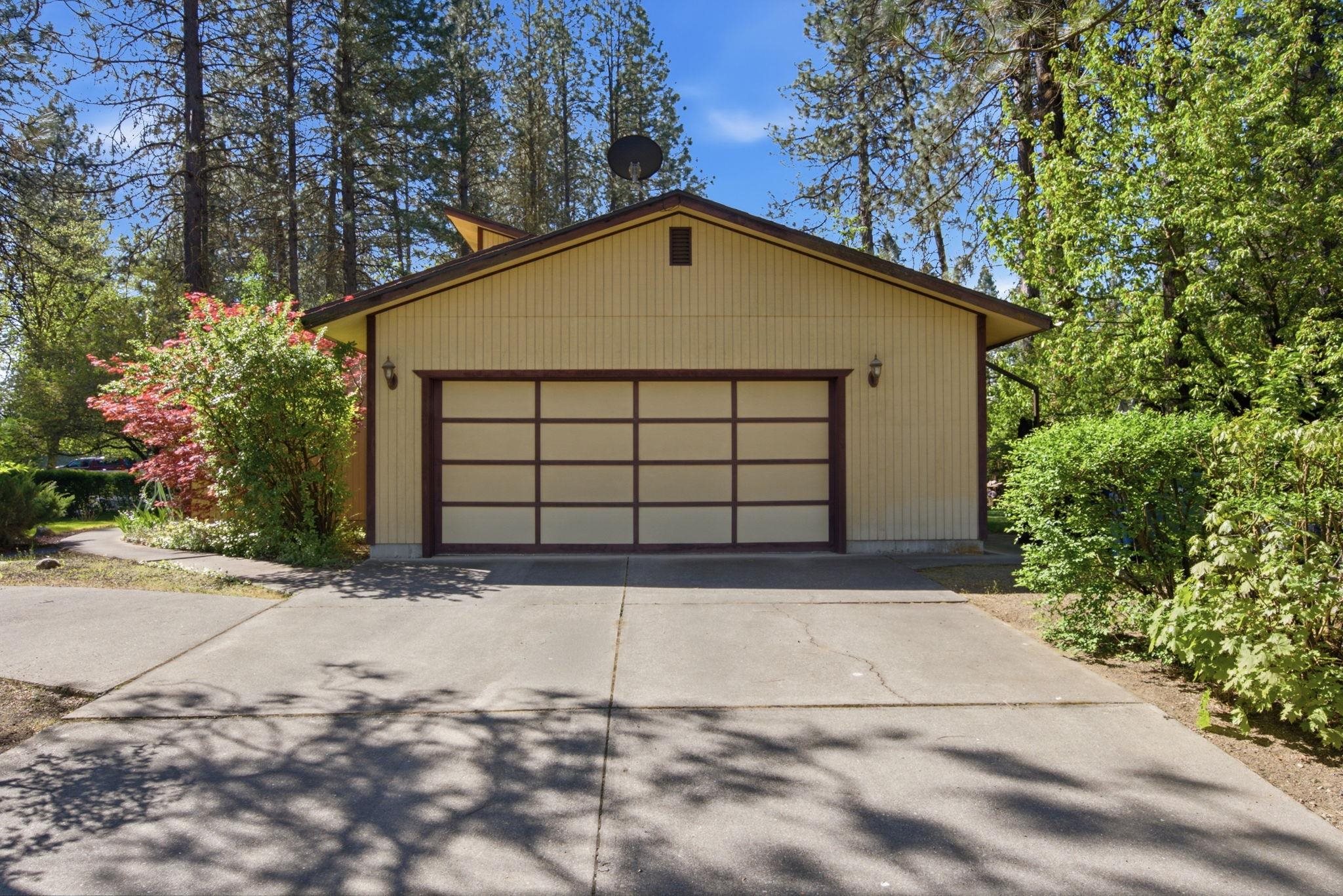 9313 N Ellenwood Ct - Photo 4