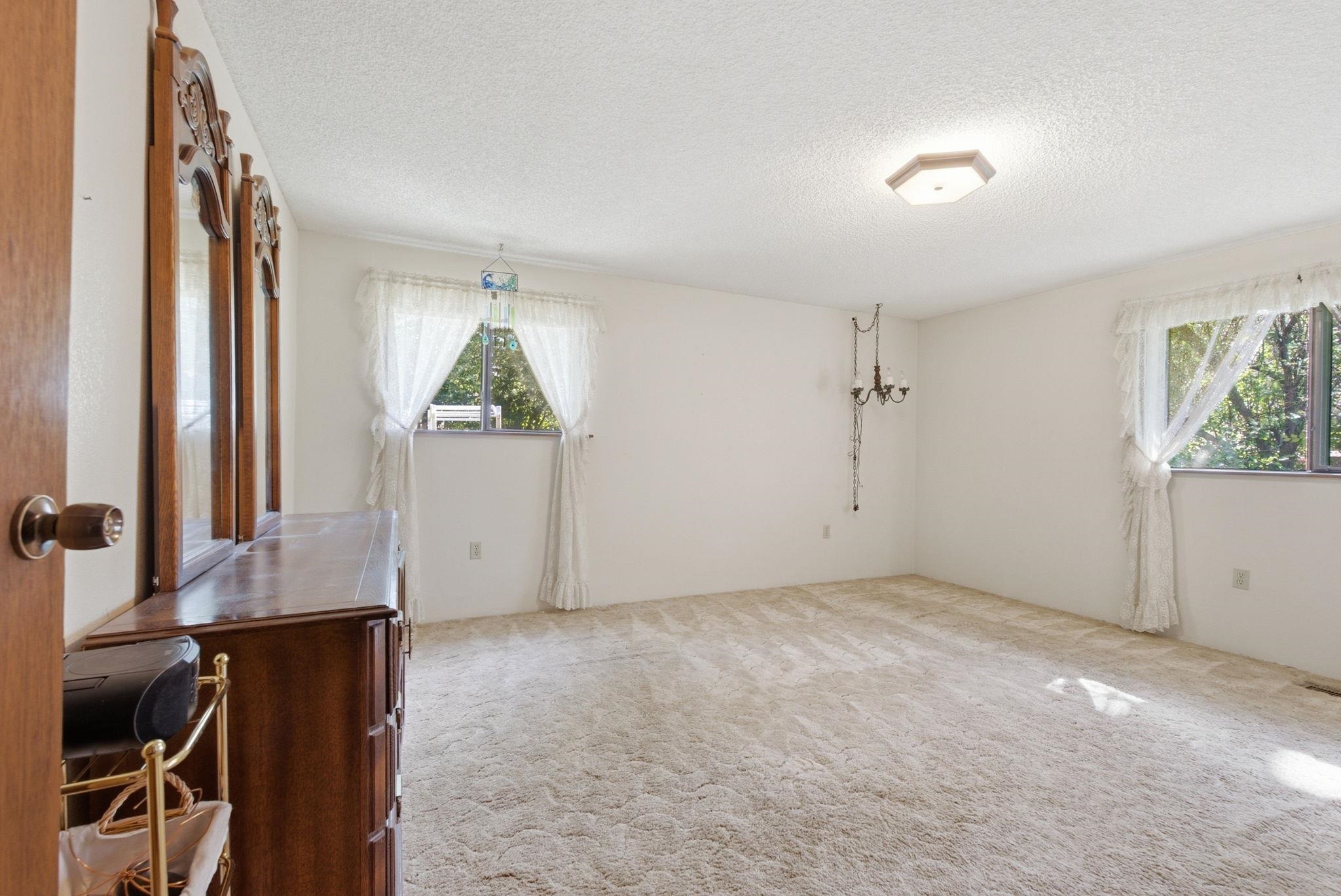 9313 N Ellenwood Ct - Photo 19