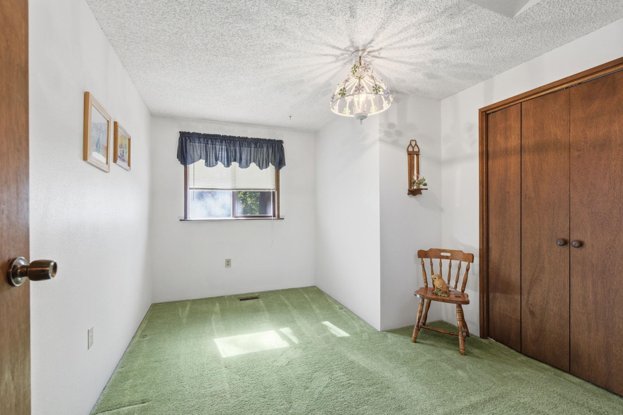 9313 N Ellenwood Ct - Photo 25
