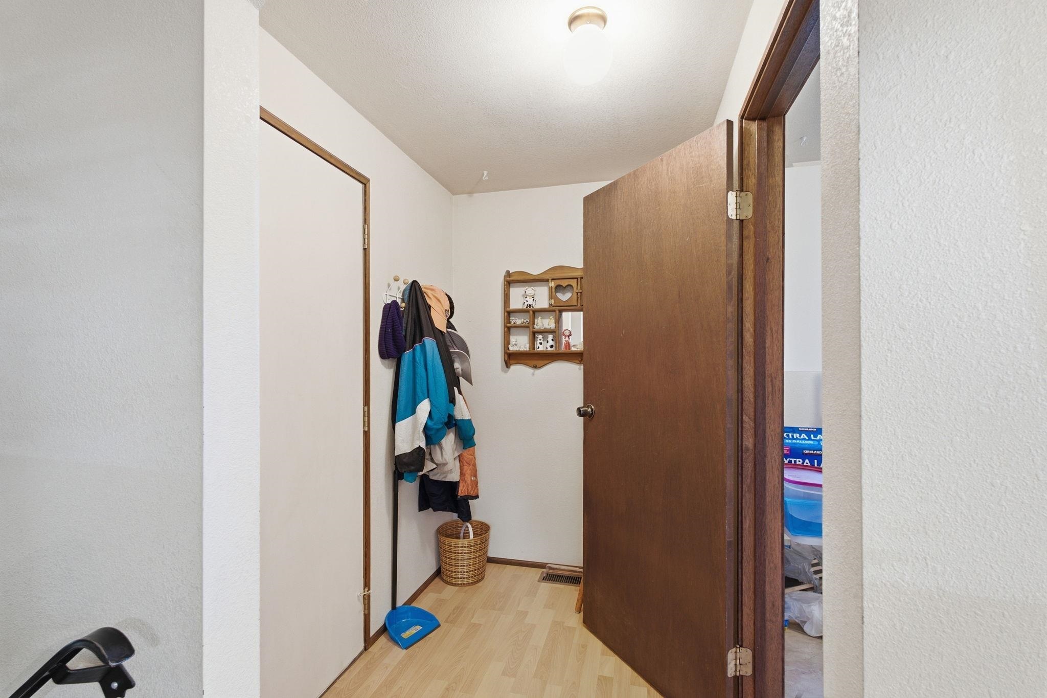 9313 N Ellenwood Ct - Photo 33