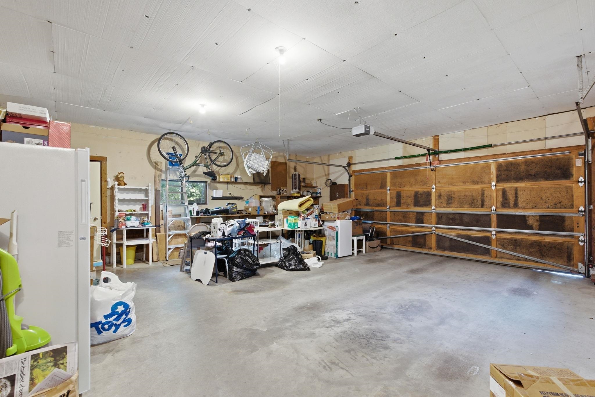 9313 N Ellenwood Ct - Photo 48