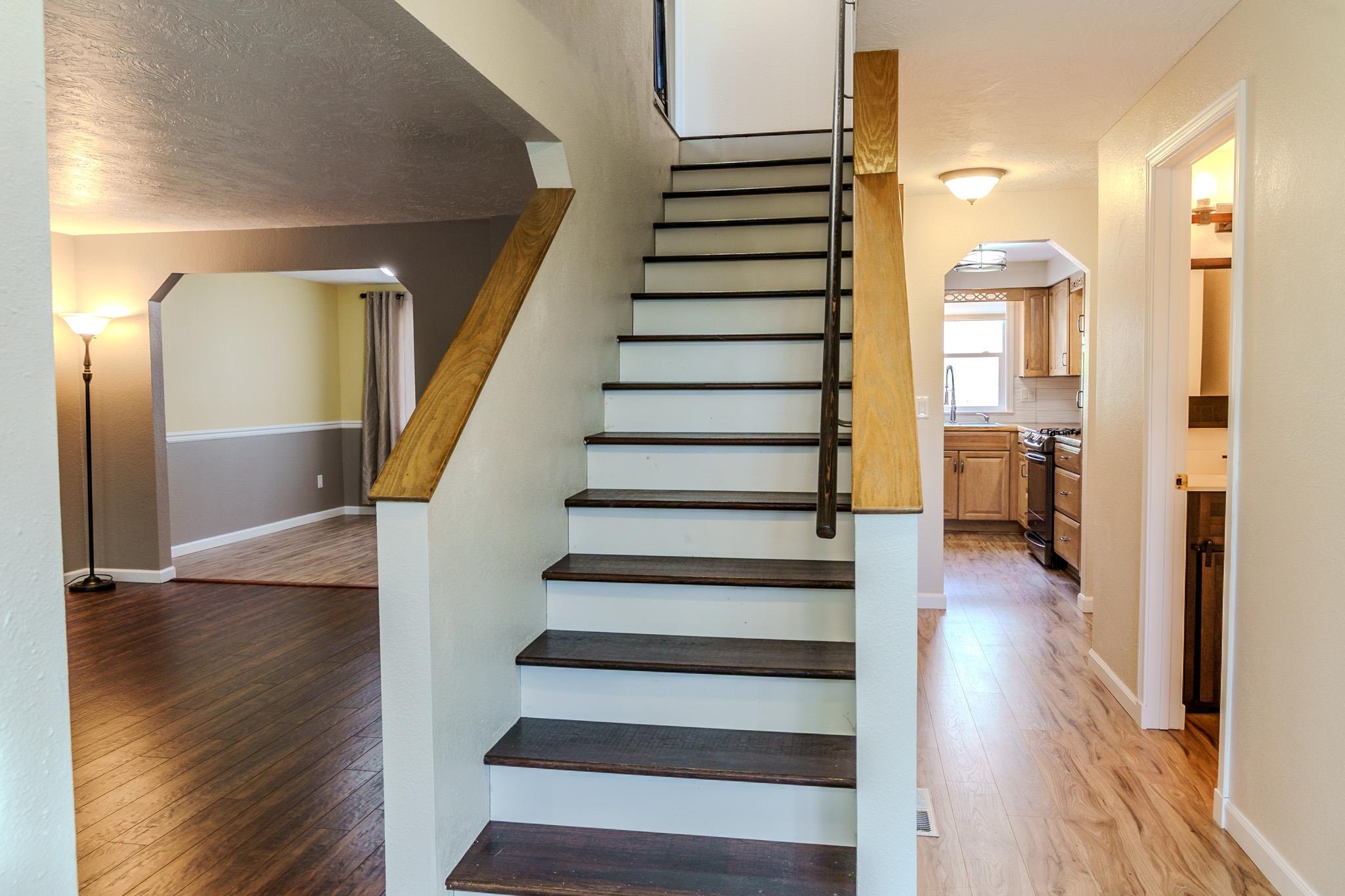 9522 N Loganberry Ct - Photo 5