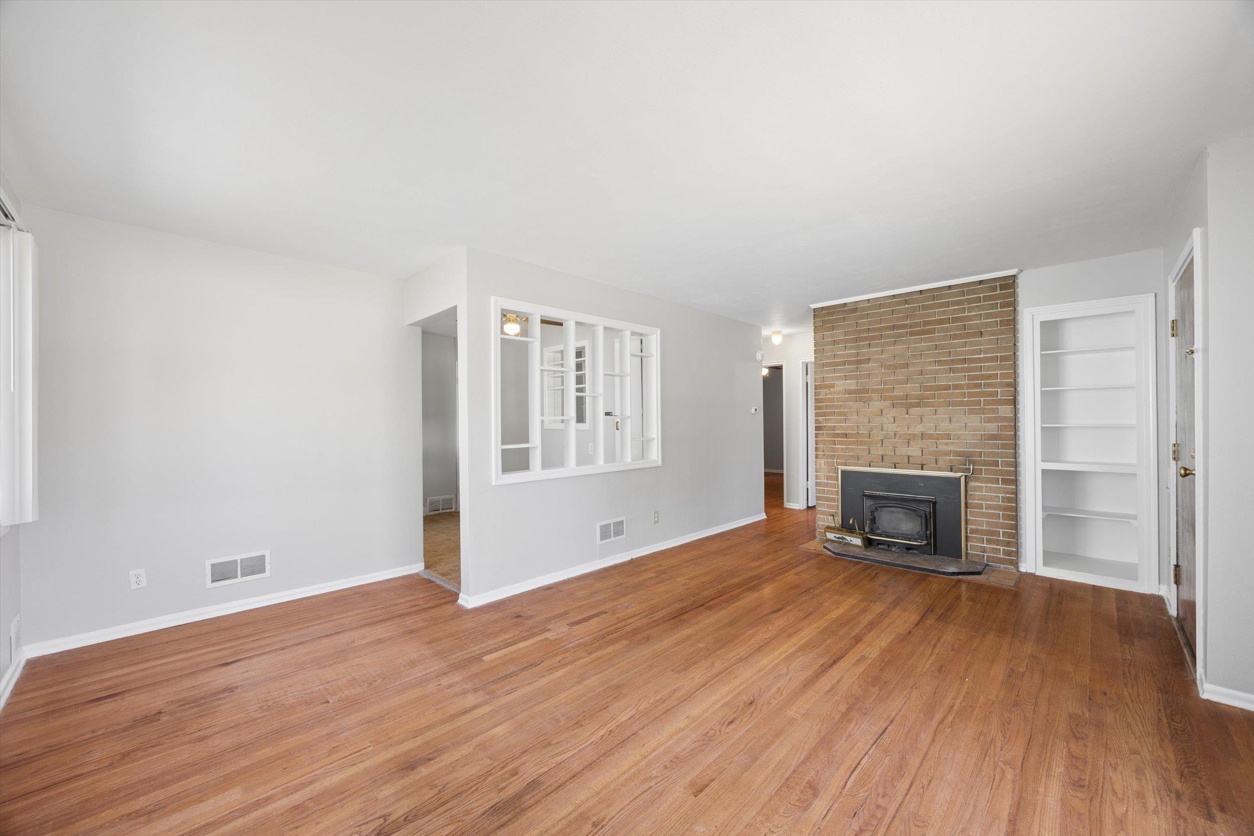 3125 W Rowan Ave - Photo 4