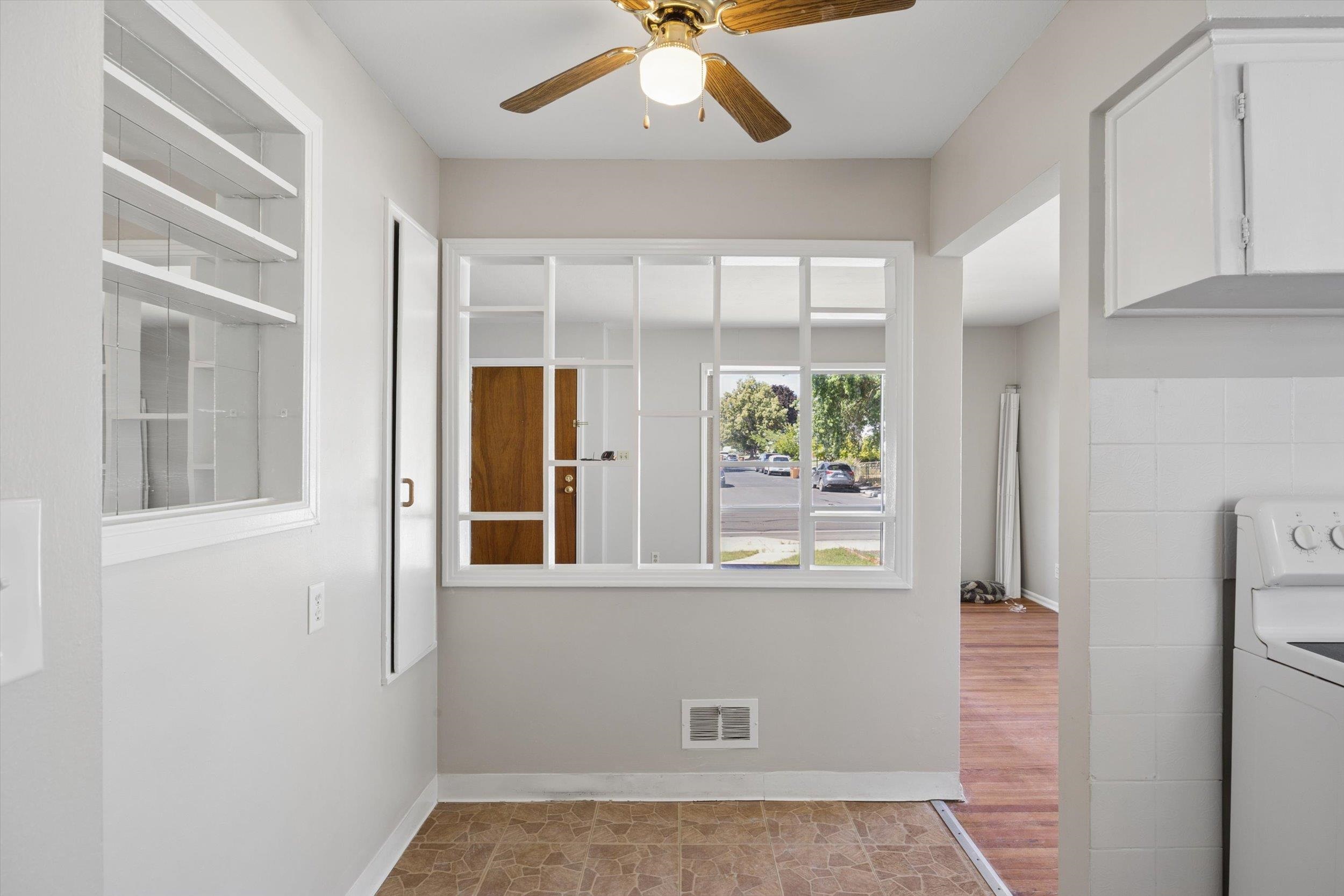 3125 W Rowan Ave - Photo 7