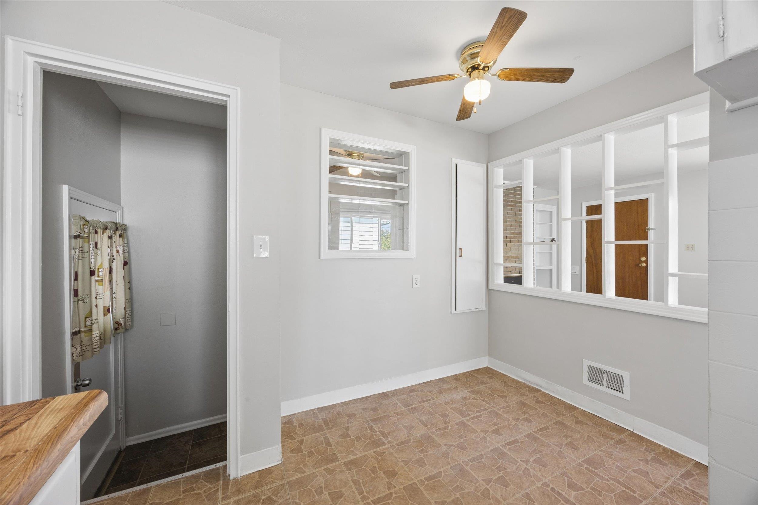 3125 W Rowan Ave - Photo 8