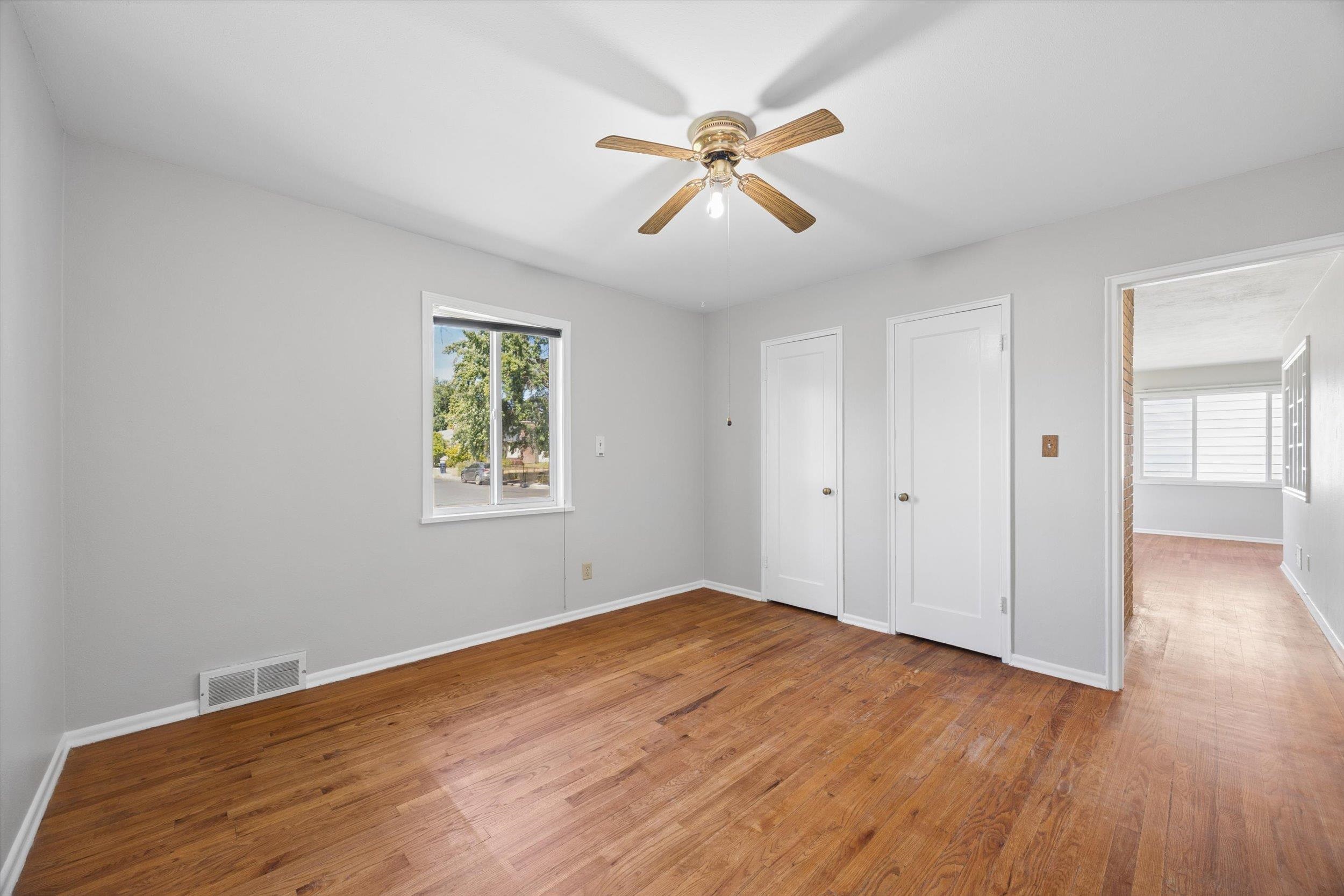 3125 W Rowan Ave - Photo 14