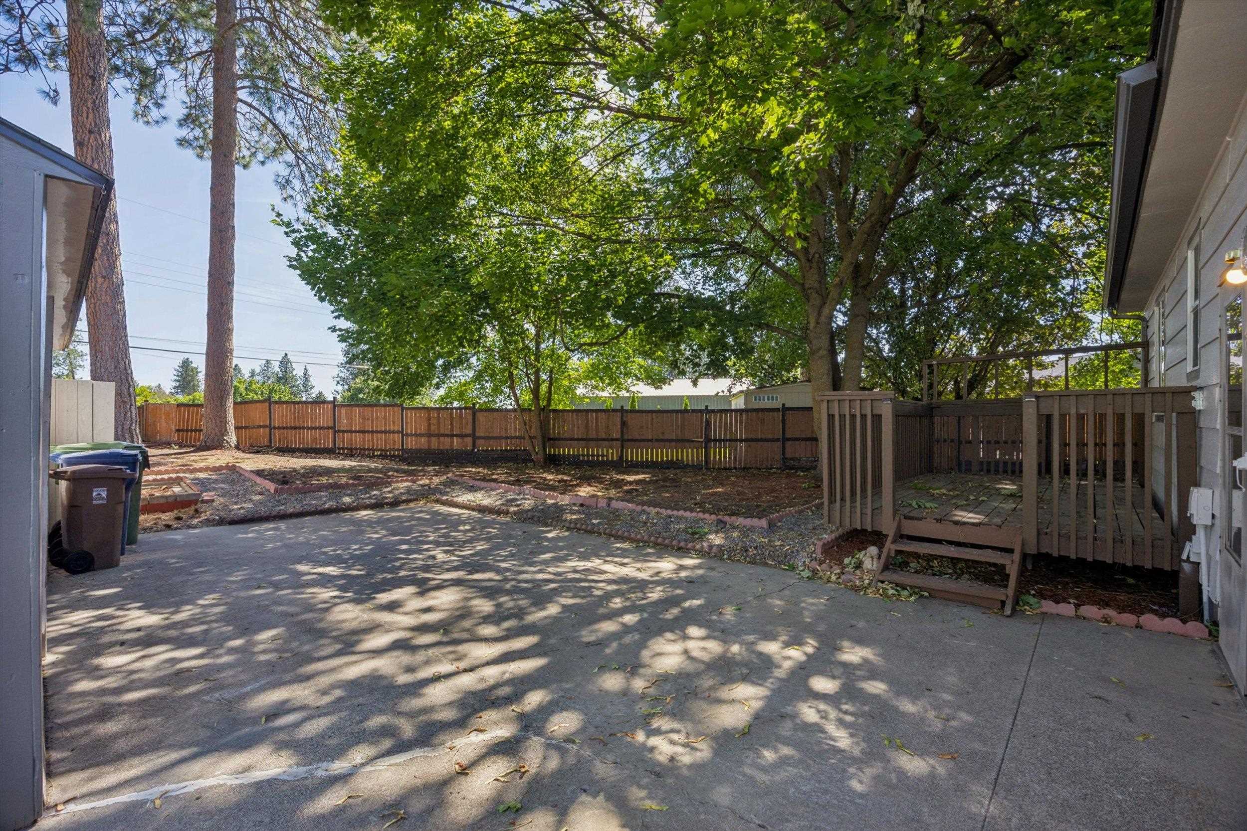 3125 W Rowan Ave - Photo 28