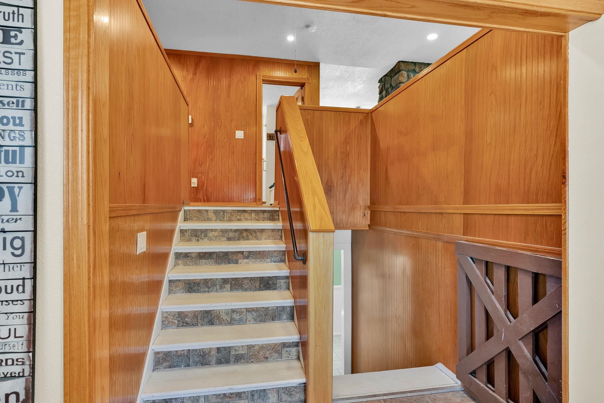 22417 W Malloy Prairie Rd - Photo 4