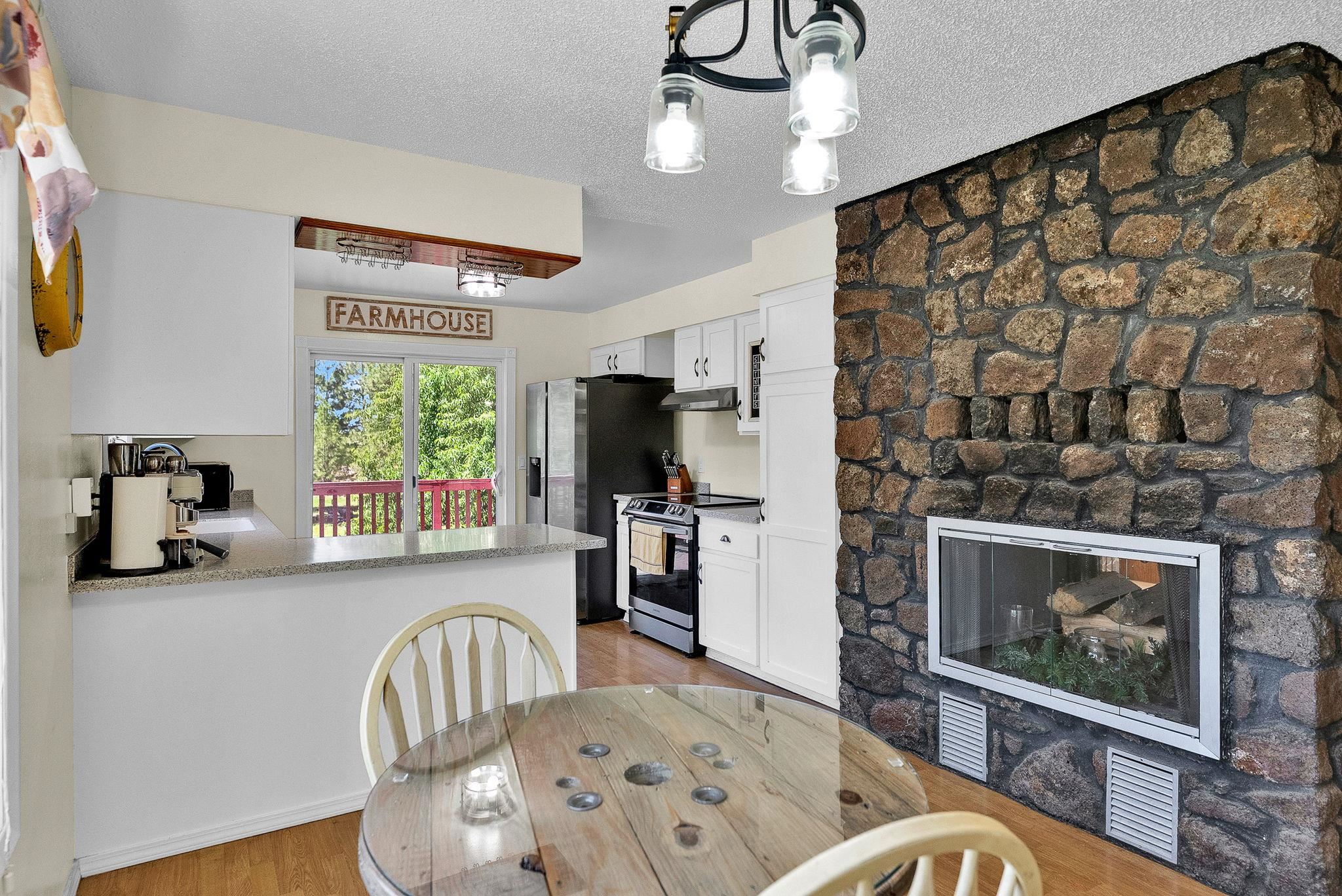 22417 W Malloy Prairie Rd - Photo 9