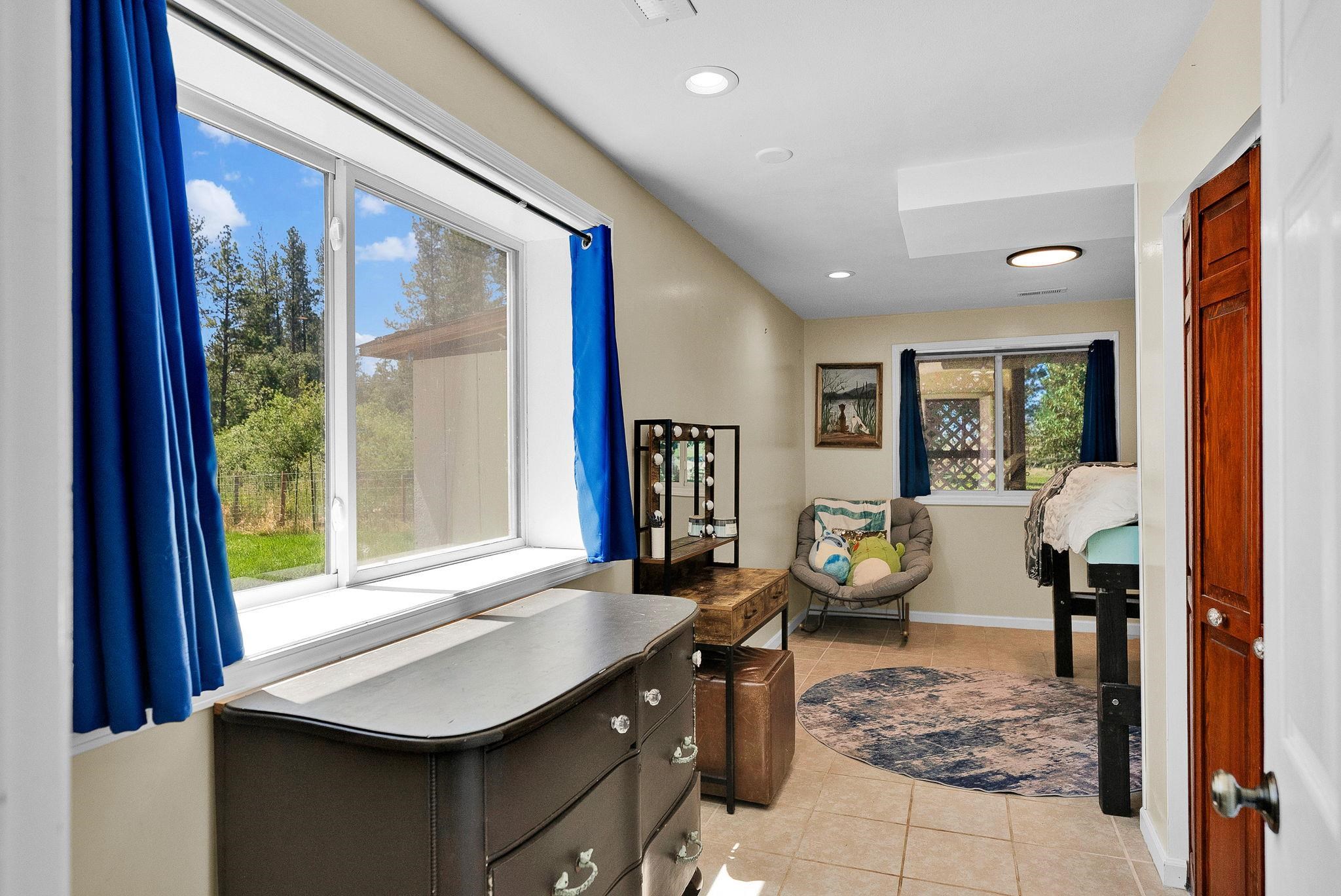 22417 W Malloy Prairie Rd - Photo 32