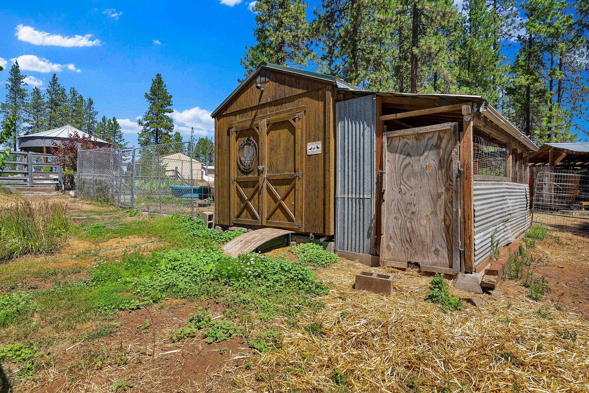 22417 W Malloy Prairie Rd - Photo 47