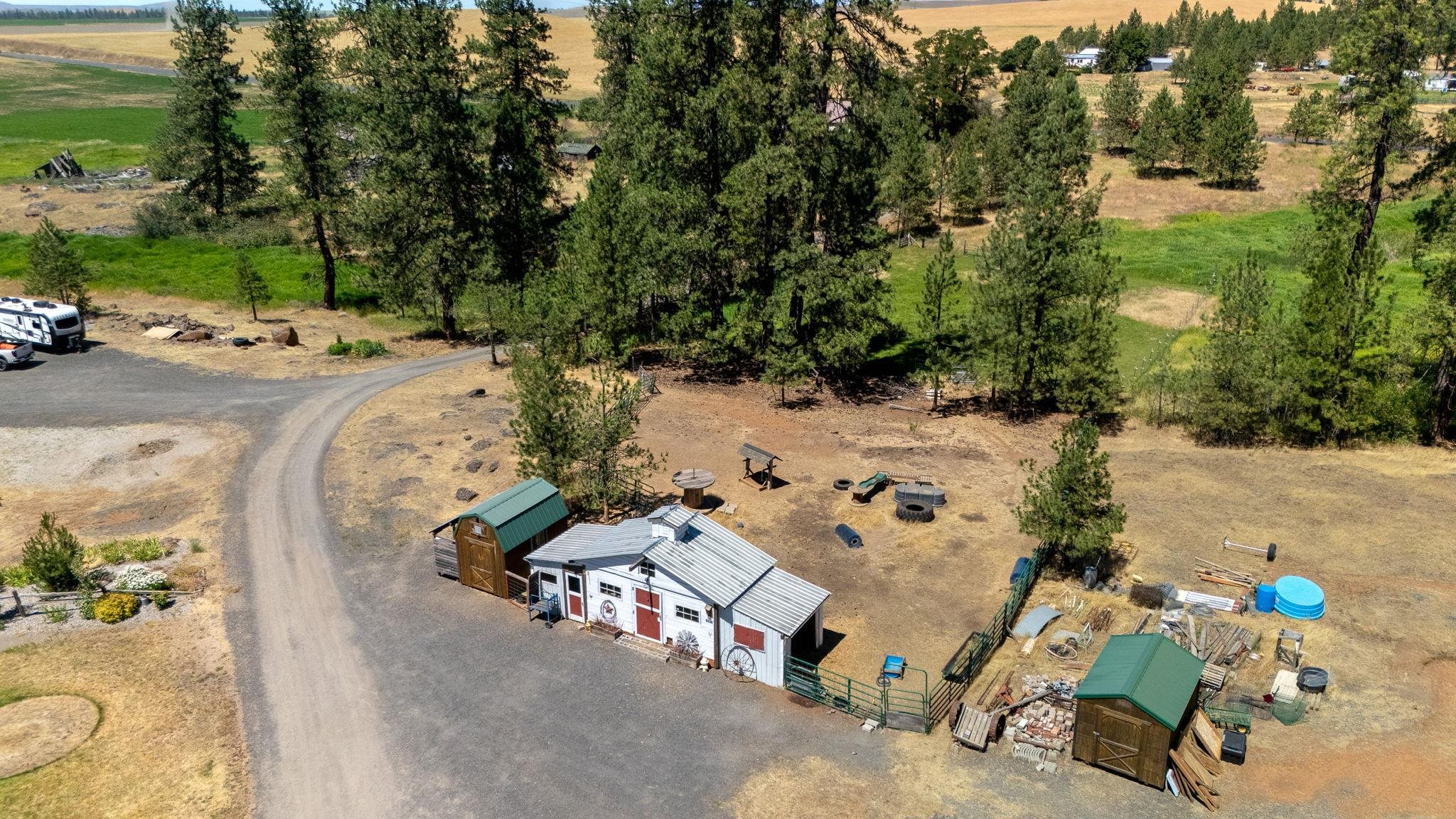 22417 W Malloy Prairie Rd - Photo 50