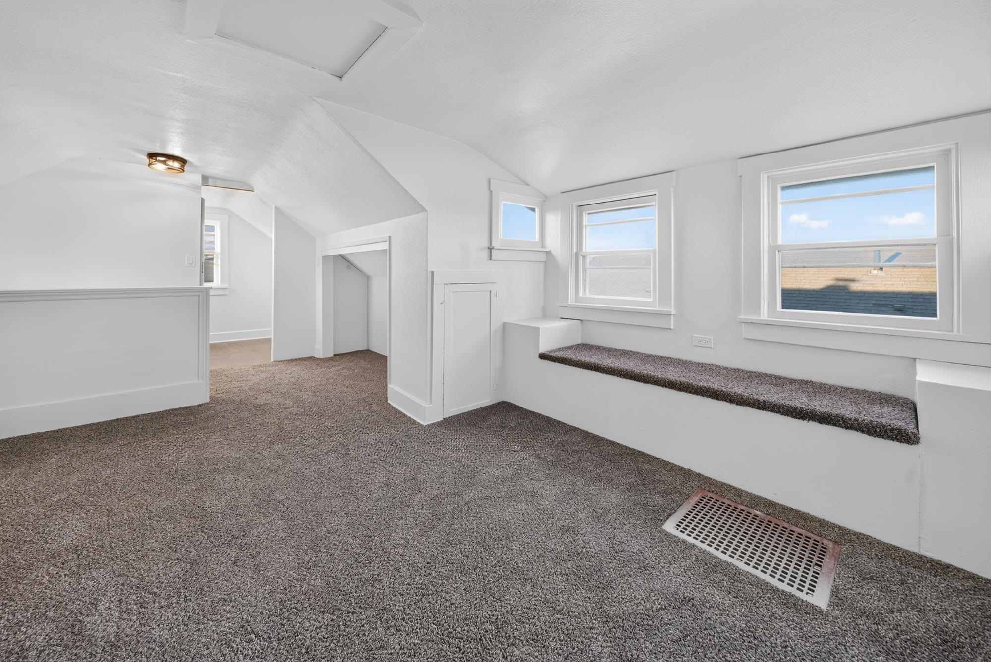 1503 E Wellesley Ave - Photo 26