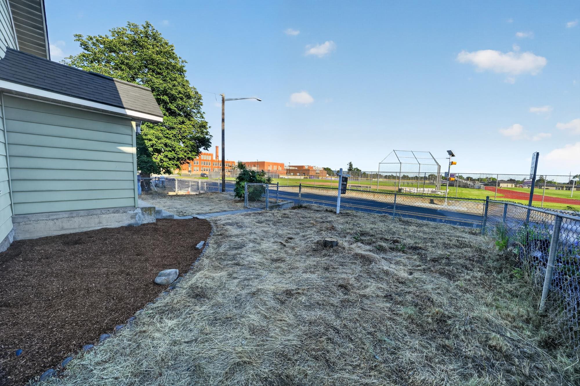 1503 E Wellesley Ave - Photo 43