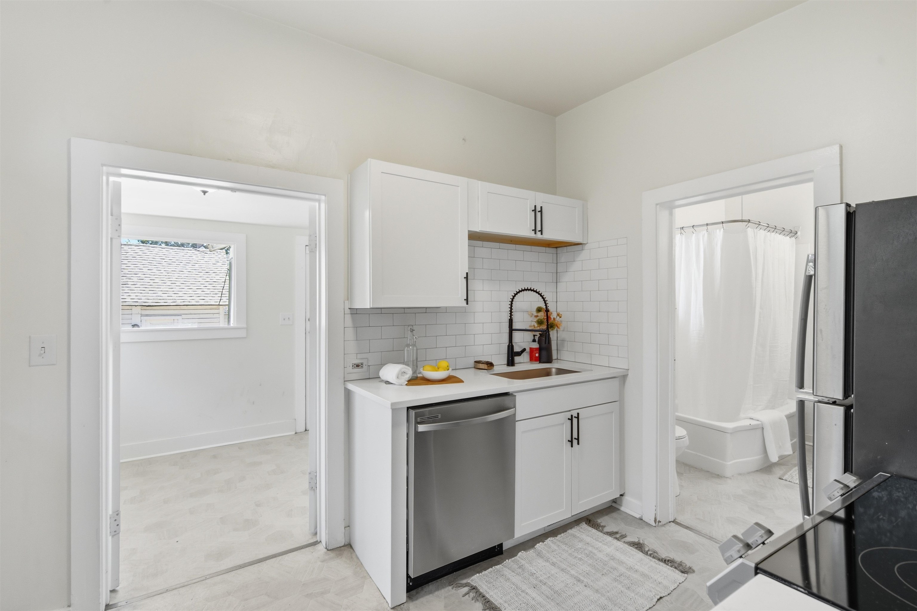 717 W York Ave - Photo 15