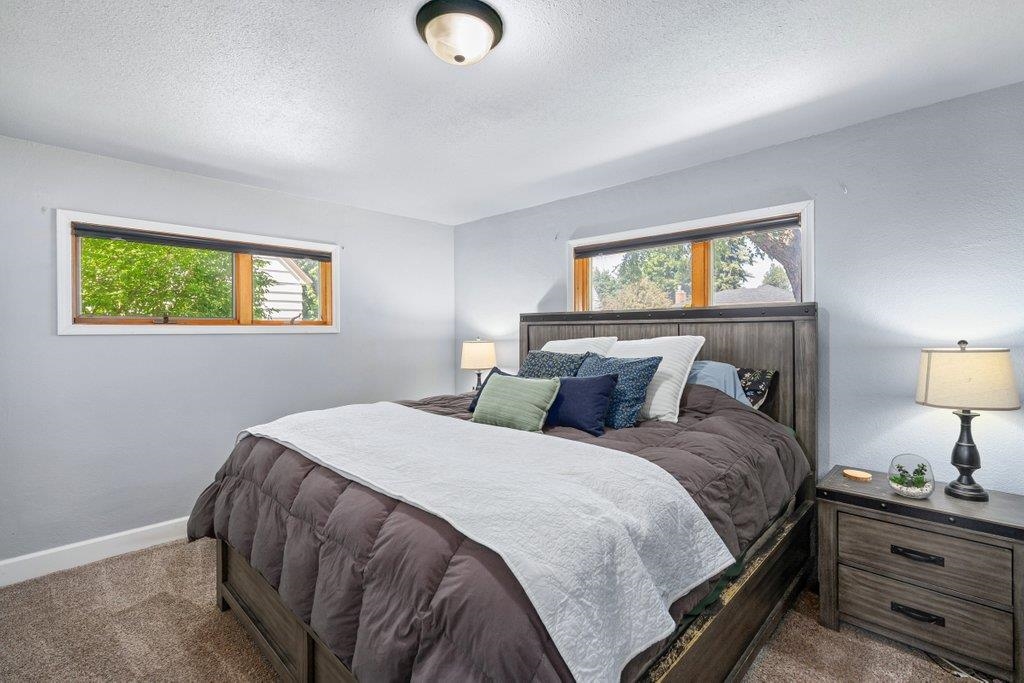 2803 W SANSON Ave - Photo 11