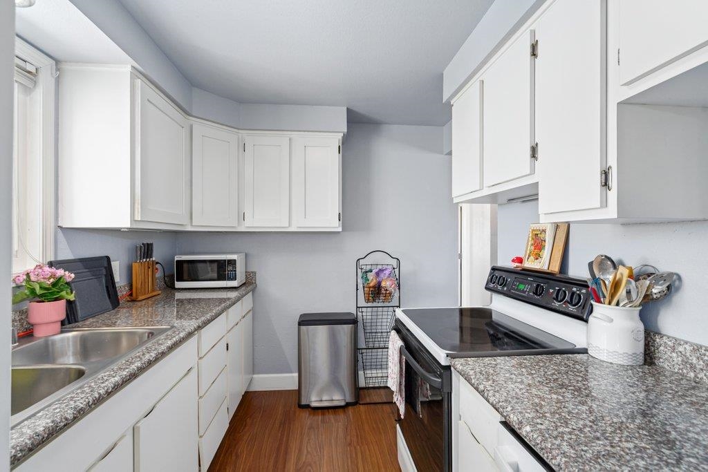 2803 W SANSON Ave - Photo 9