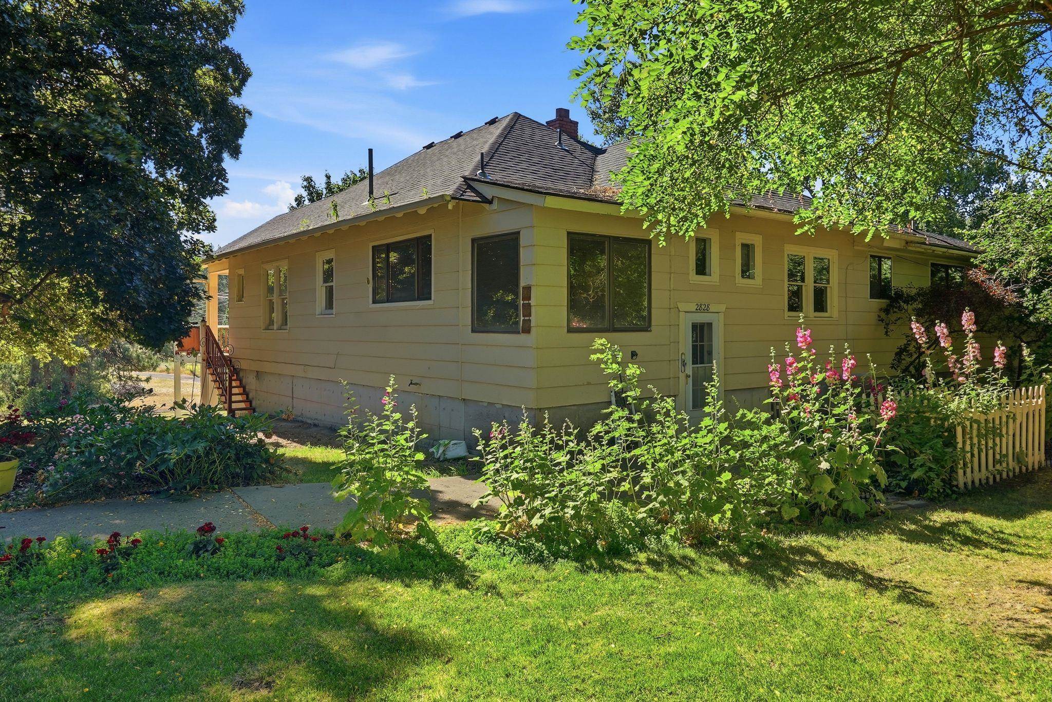 2828 W Thorpe Rd - Photo 10