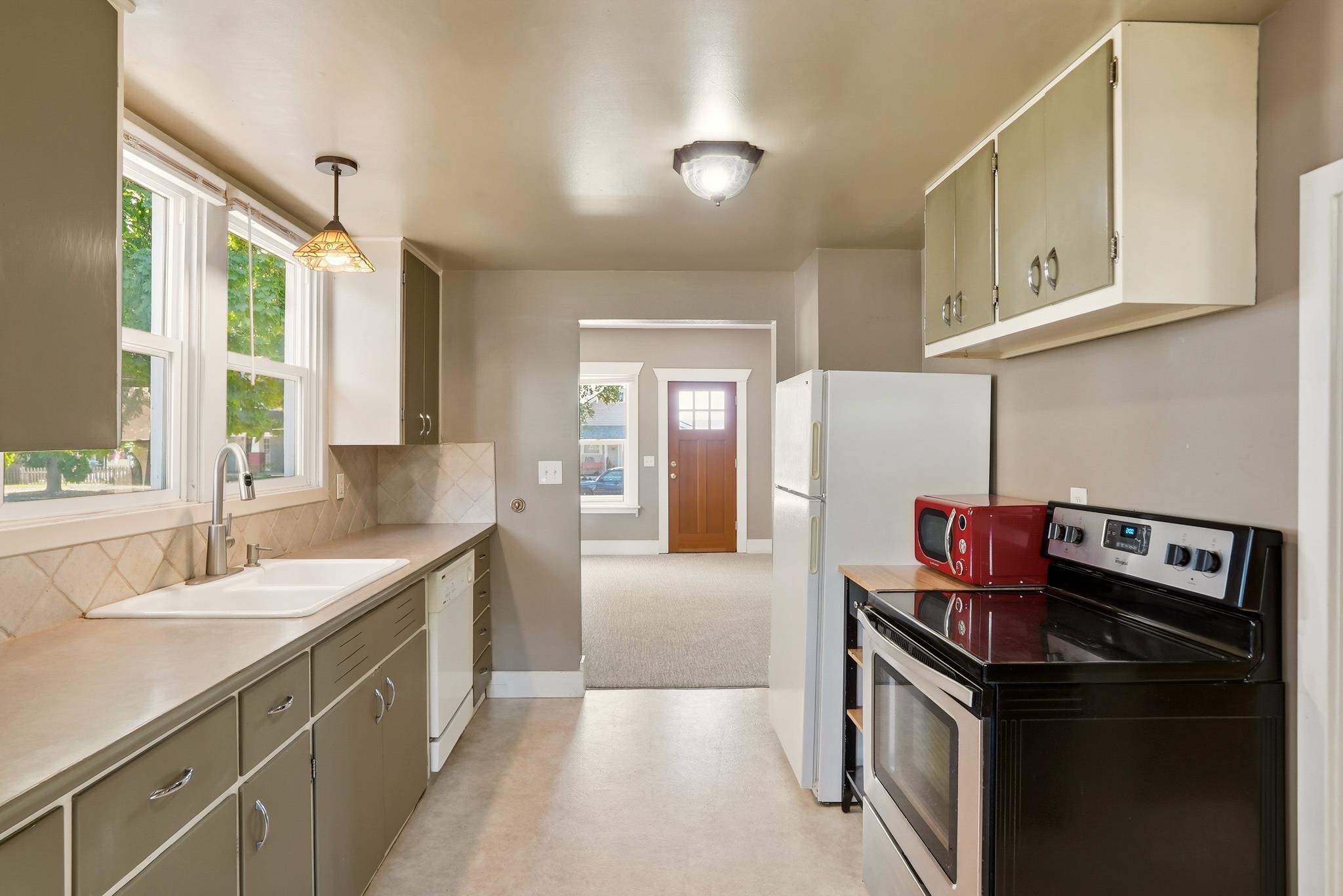 114 2nd St - Photo 11