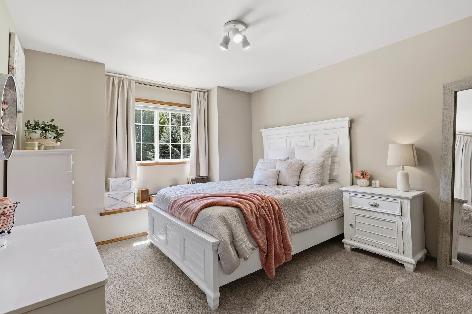 1013 E Blackhawk Dr - Photo 28