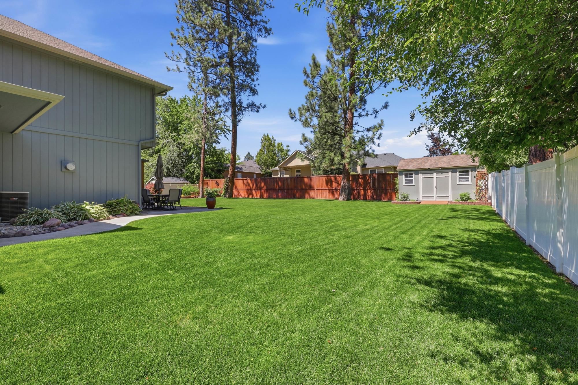1013 E Blackhawk Dr - Photo 43