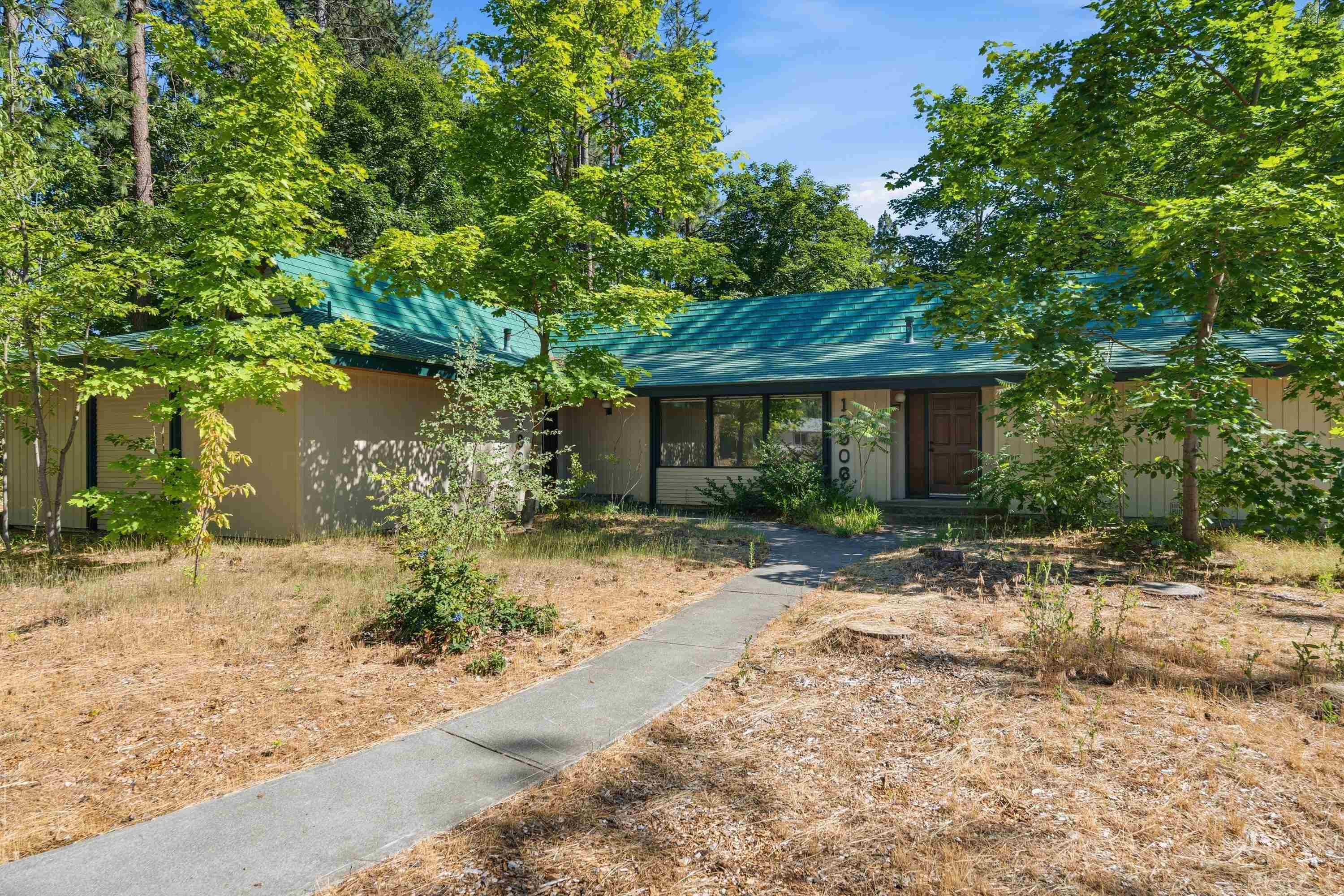 10906 E 17th Ave - Photo 41