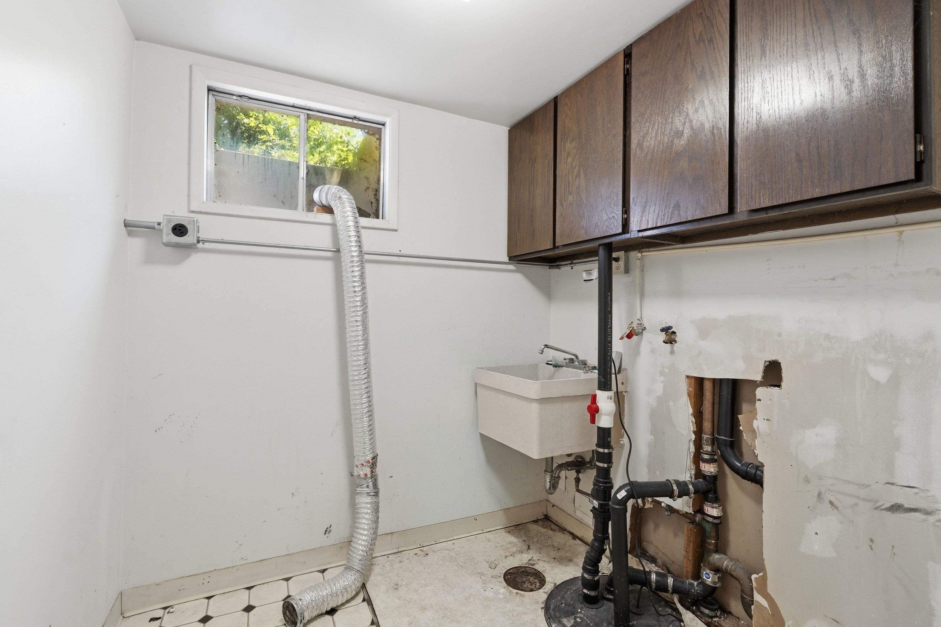 10906 E 17th Ave - Photo 21